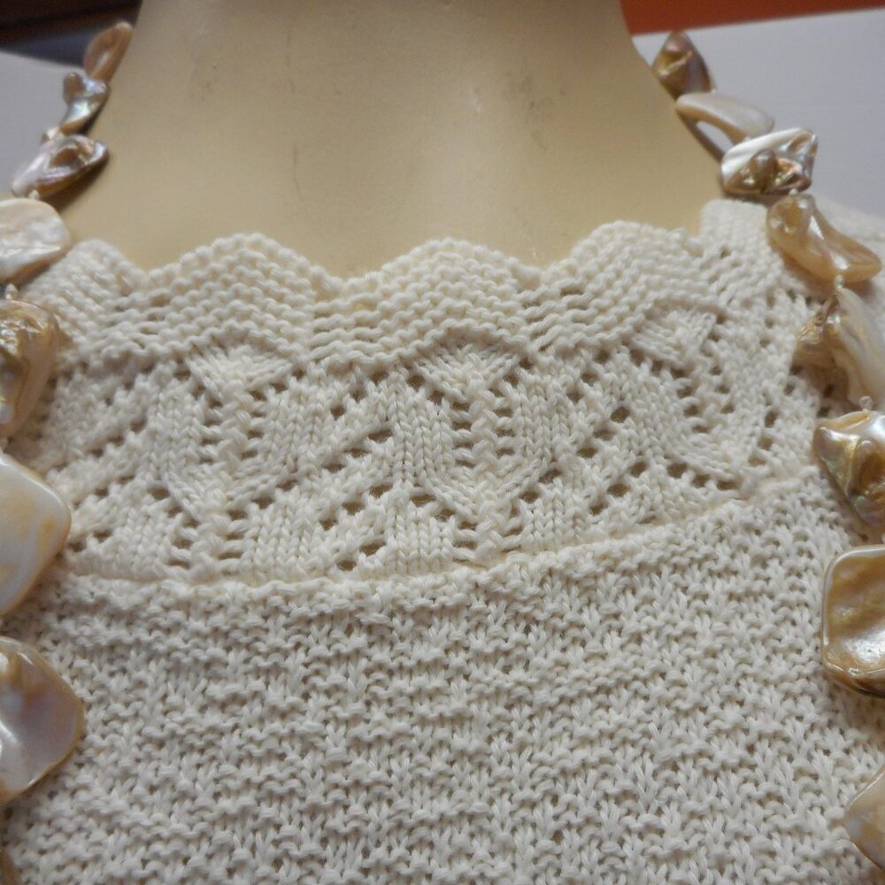 MOP Large Chips/ Beads ... NECKLACE - Picture 5 of 8